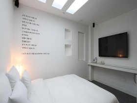 Hotel Travel