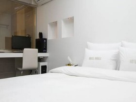 Hotel Travel