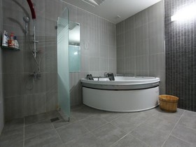 Hotel Wow