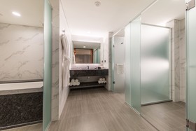 Howard Johnson by Wyndham Incheon Airport