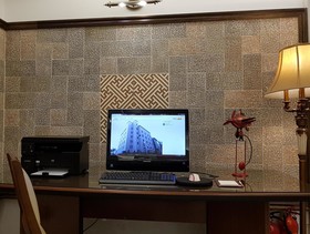 Incheon Airport Queen