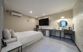 Incheon Hotel Prague