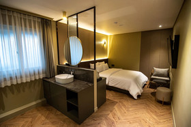 Jungwon Hotel