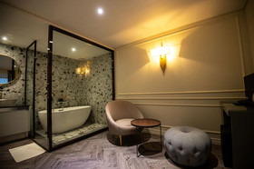 Jungwon Hotel