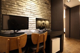 R. Lee Suite Hotel Ganseok