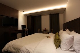 R. Lee Suite Hotel Ganseok