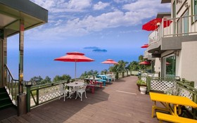 Seokmodo White Wing Pension