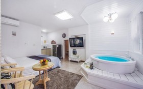 Seonjedo Iris Pension