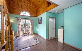 Seonjedo Iris Pension