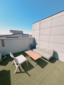Yolo House