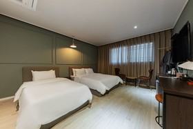 Brown Dot Hotel Jecheon