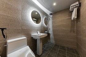 Brown Dot Hotel Jecheon