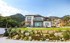 Four Seasons Pension Jecheon