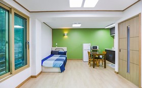 Four Seasons Pension Jecheon