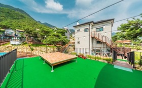 Four Seasons Pension Jecheon