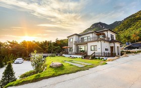 Four Seasons Pension Jecheon