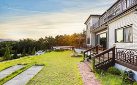 Four Seasons Pension Jecheon
