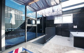 Jecheon Case Hotel