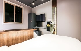 Jecheon Case Hotel