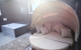 Jecheon Case Hotel