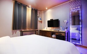 Jecheon Cheongpung Bali Hotel