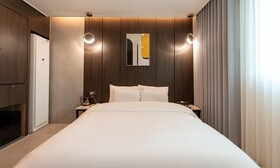 Jecheon Hound Hotel
