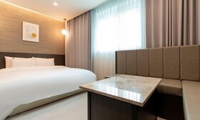 Jecheon Hound Hotel