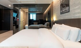 Jecheon Hound Hotel