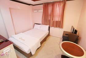 Jecheon J