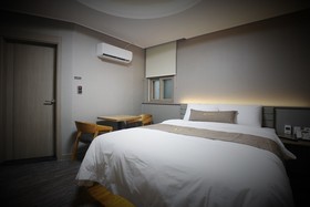 Jecheon M Motel