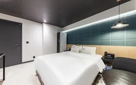 Jecheon View Hotel