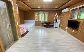 Jecheon Wolsong Garden Pension