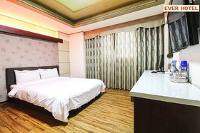 Ever Hotel