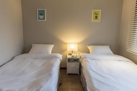 Hotel Check Inn
