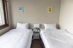 Hotel Check Inn