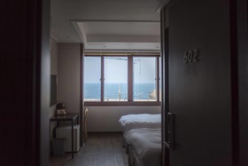 Hotel Check Inn