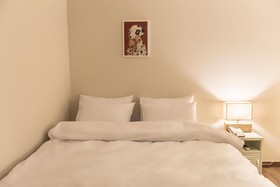 Hotel Check Inn