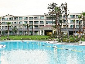 Marevo Resort