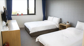 Ra Hotel