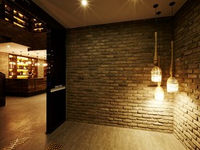 Urban Island Hotel