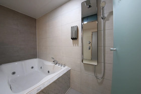 2 Night Business Hotel