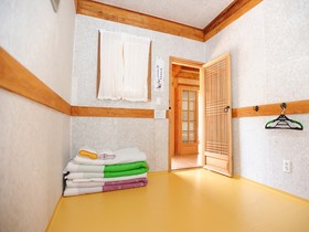 Happiness Full Guesthouse