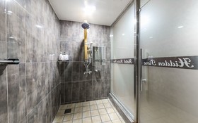 Jeonju Deokjin-Dong Hotel Hidden