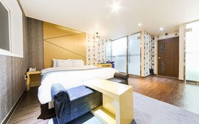 Jeonju Deokjin-Dong Hotel Hidden