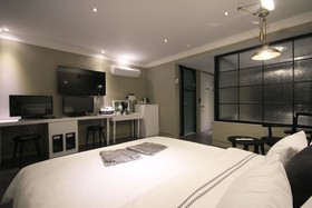 Jeonju Deokjindong Hotel Wannabe