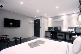Jeonju Deokjindong Hotel Wannabe