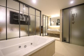 Jeonju Deokjindong Hotel Wannabe
