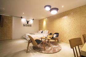 Jeonju Deokjindong Hotel Wannabe