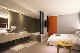 Jeonju Deokjindong Hotel Wannabe
