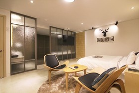 Jeonju Deokjindong Hotel Wannabe